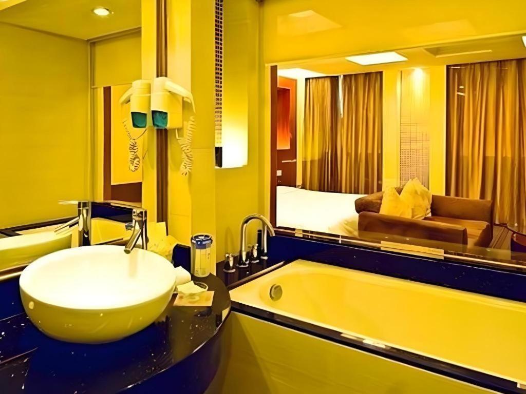 Friendship Hotel Шеньчжень Екстер'єр фото